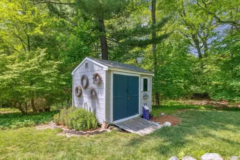 55 Winslow Rd, Reading, MA 01867 photo 35