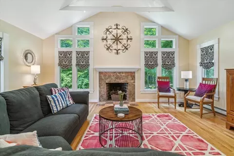55 Winslow Rd, Reading, MA 01867 photo 16