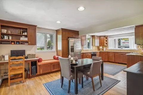 55 Winslow Rd, Reading, MA 01867 photo 10