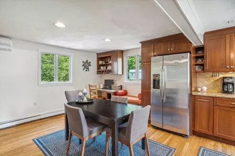 55 Winslow Rd, Reading, MA 01867 photo 9