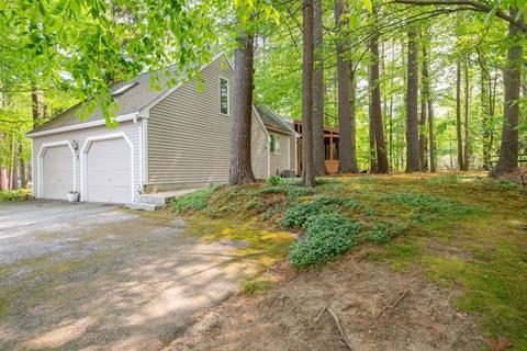 5 Oregon St, Georgetown, MA 01833 photo 4
