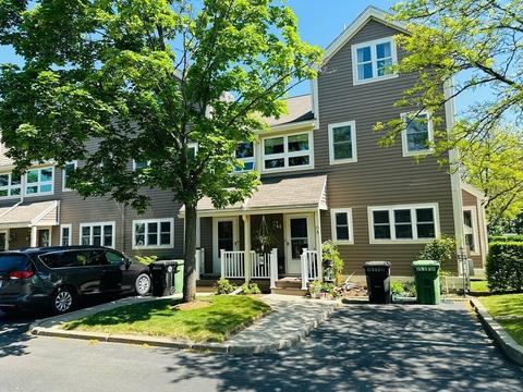 8 Locust Ln #B, Watertown, MA 02472