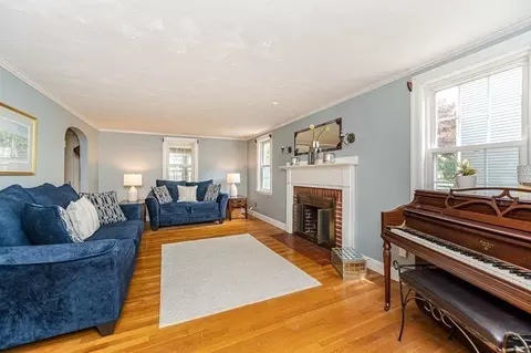 34 Longfellow Rd, Reading, MA 01867 photo 6