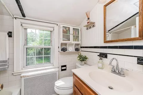 34 Longfellow Rd, Reading, MA 01867 photo 22