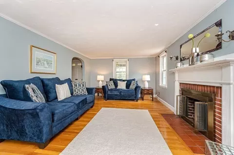 34 Longfellow Rd, Reading, MA 01867 photo 7