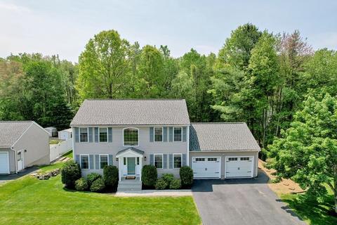 2 Hobblebush Rd, Shrewsbury, MA 01545