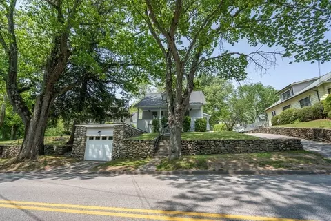 124 Clover St, Worcester, MA 01603 photo 32