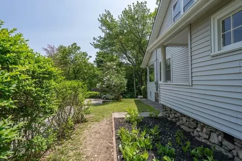 124 Clover St, Worcester, MA 01603 photo 33