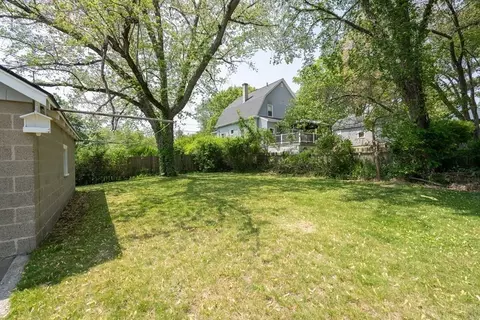 124 Clover St, Worcester, MA 01603 photo 34