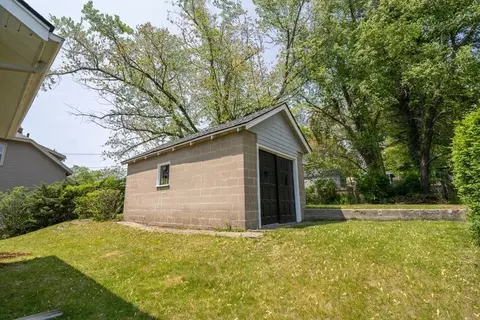 124 Clover St, Worcester, MA 01603 photo 10