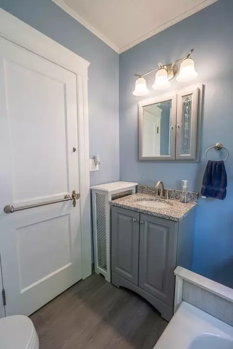 124 Clover St, Worcester, MA 01603 photo 22