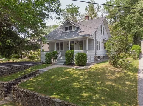 124 Clover St, Worcester, MA 01603 photo 6