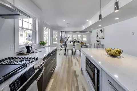 37 Appleton St #37, Arlington, MA 02476