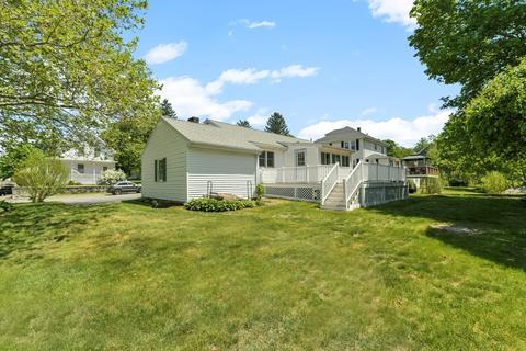155 Harding Ter, Dedham, MA 02026 photo 4