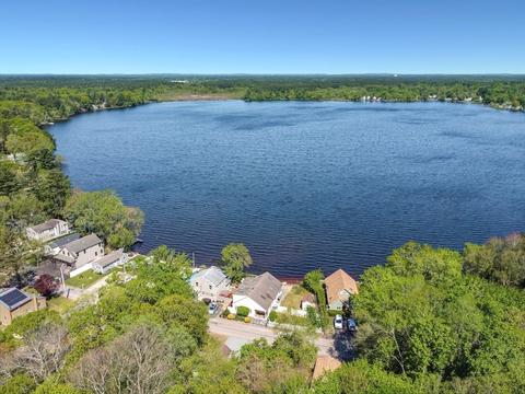 15 King Philip Rd, Norton, MA 02766