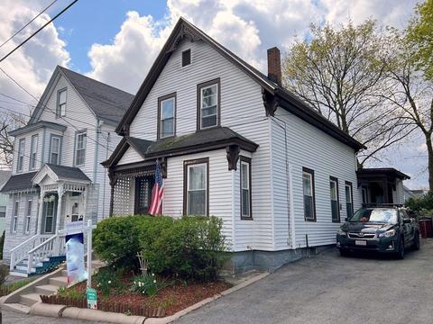 84 B St, Lowell, MA 01851