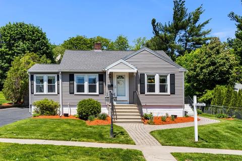 7 Varney St, Worcester, MA 01605