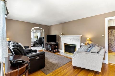 7 Varney St, Worcester, MA 01605 photo 4