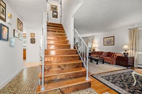 22 Willow St, Dedham, MA 02026 photo 5