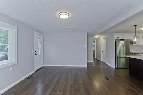 75 Saffron Cir, Springfield, MA 01129 photo 15