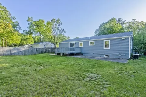 75 Saffron Cir, Springfield, MA 01129 photo 39