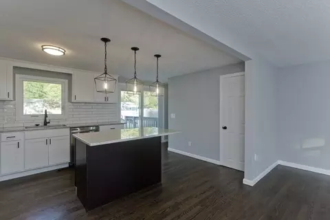 75 Saffron Cir, Springfield, MA 01129 photo 16