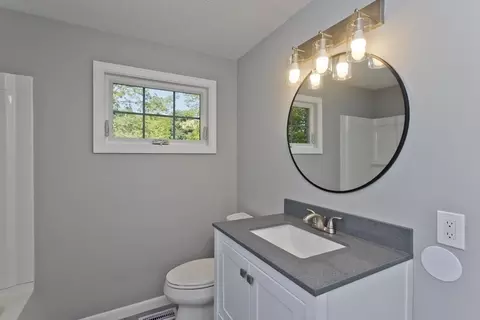 75 Saffron Cir, Springfield, MA 01129 photo 25