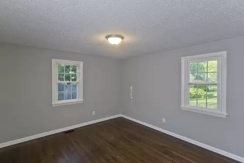 75 Saffron Cir, Springfield, MA 01129 photo 18