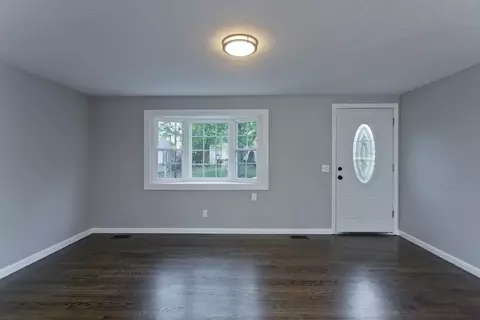 75 Saffron Cir, Springfield, MA 01129 photo 14