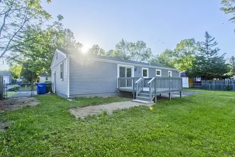 75 Saffron Cir, Springfield, MA 01129 photo 38