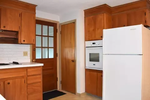 8 Comrie Rd, Auburn, MA 01501 photo 13