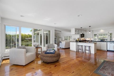 17 Ringbolt Rd, Hingham, MA 02043 photo 4