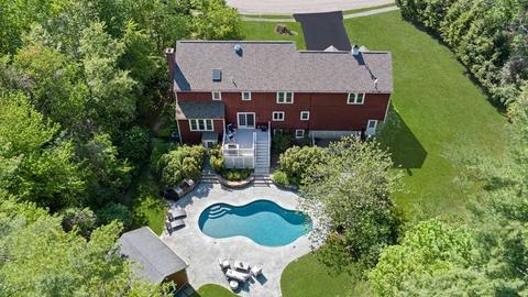 28 Sweet Meadow Dr, Easton, MA 02375