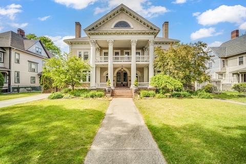 150-152 Sumner Ave, Springfield, MA 01108