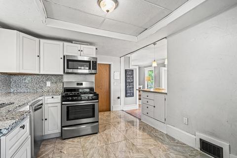 140 Bell Rock St, Everett, MA 02149 photo 8