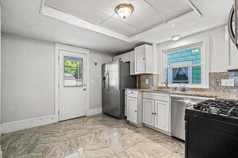 140 Bell Rock St, Everett, MA 02149 photo 11