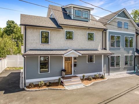 10 Pillion Court #RES 1, Newton, MA 02460