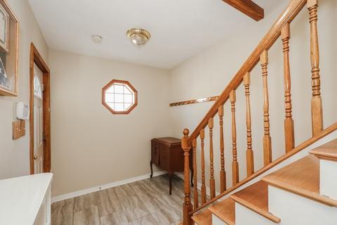 14 Harrison Ave, Everett, MA 02149 photo 3