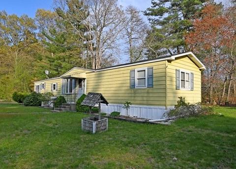 42 Long Boat Rd, Wareham, MA 02576