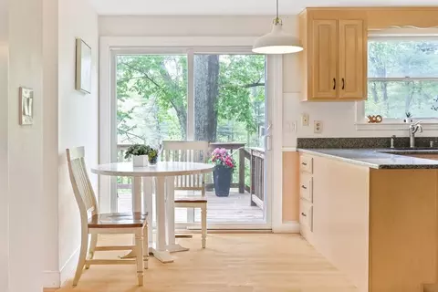 110 South St, Needham, MA 02492 photo 7