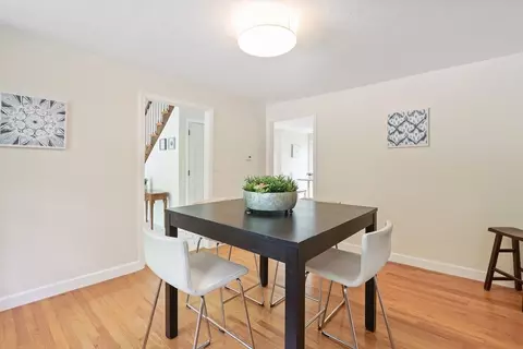 110 South St, Needham, MA 02492 photo 8
