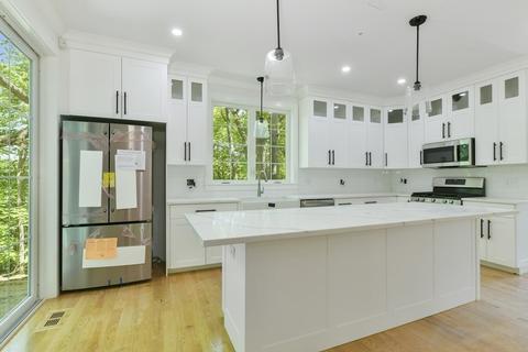 15 Powers St, Dedham, MA 02026 photo 8