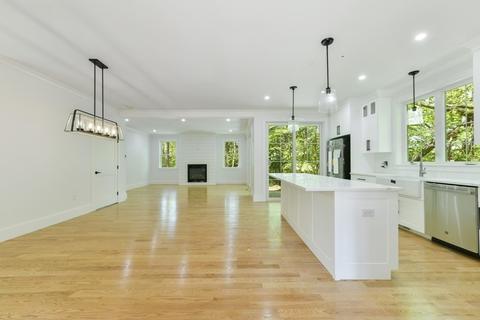 15 Powers St, Dedham, MA 02026 photo 6