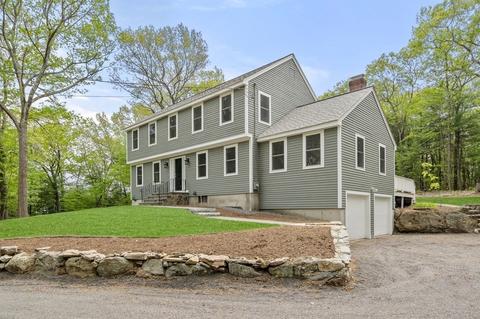 93 Spectacle Hill Rd, Bolton, MA 01740