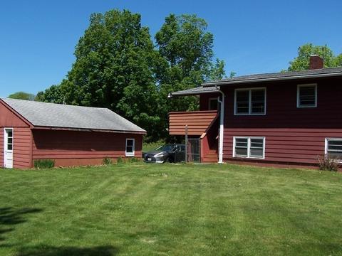 155 Barrett Ave, Athol, MA 01331 photo 4