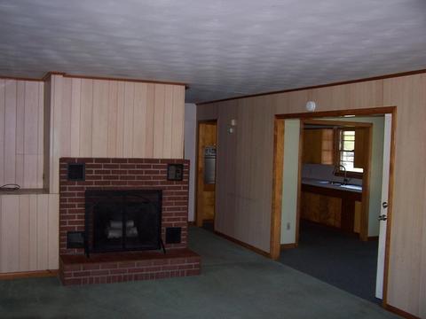 155 Barrett Ave, Athol, MA 01331 photo 9