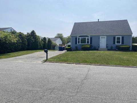 32 Puritan Way, New Bedford, MA 02745