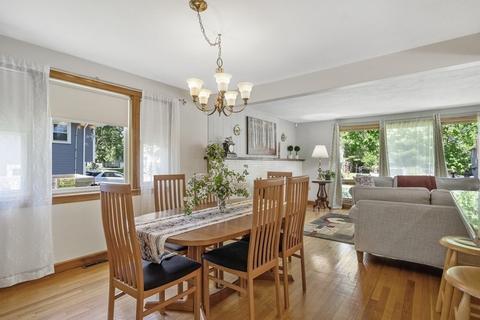 122 Chickering Rd, Dedham, MA 02026 photo 15
