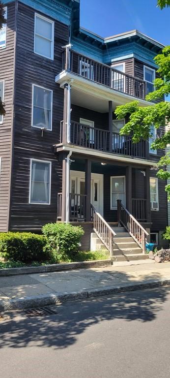 36 Cutler St #3, Winthrop, MA 02152