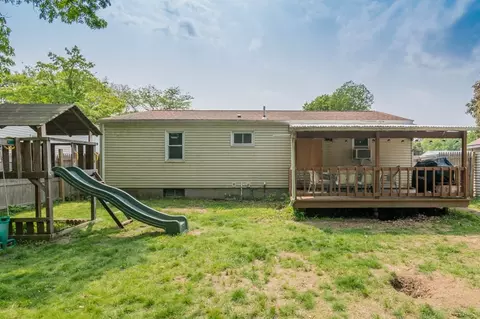 65 Hanson Dr, Springfield, MA 01128 photo 26